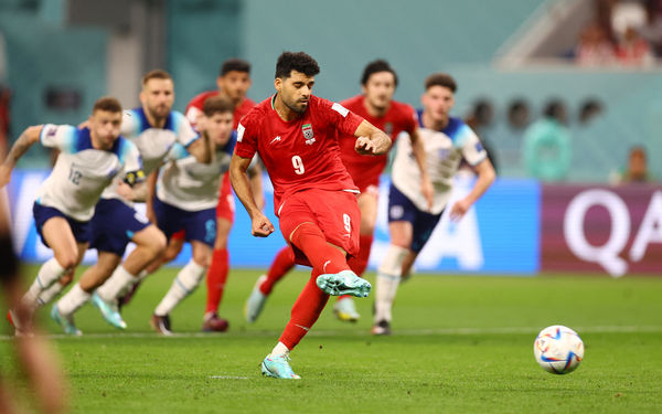 20年始终无冠！你觉得保罗生涯哪个赛季最接近得到总冠军？